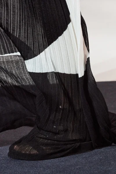 Look 9